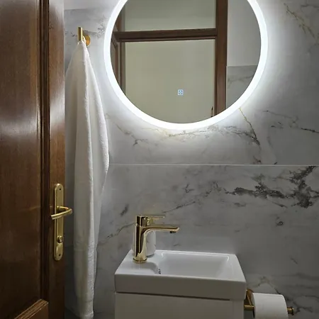 Marivi - Luxury Above The Znjan Apartment