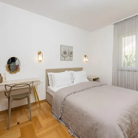 Apartamento Marivi - Luxury Above The Znjan Split