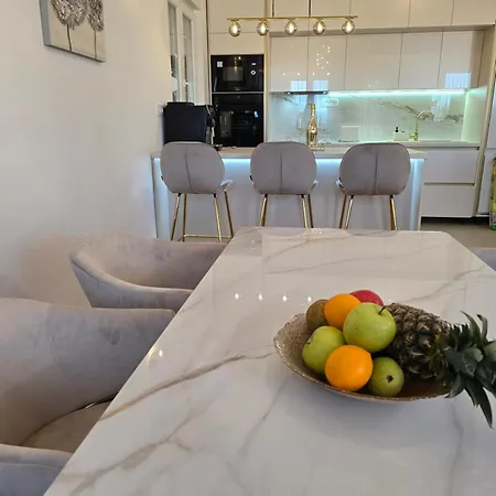 Marivi - Luxury Above The Znjan * Сплит